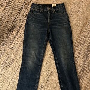 Lucky Brand High Rise Jeans Zoe 4/27